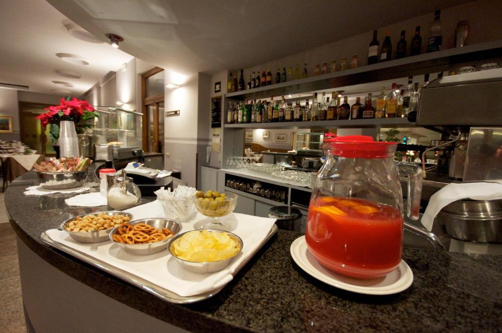 Hotel Milano Пистоя Екстериор снимка
