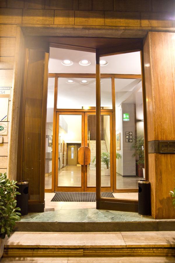 Hotel Milano Пистоя Екстериор снимка